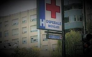 ospedale MOSCATI Aversa 300x186 COORDINAMENTO TRAPIANTATI E TRAPIANTANDI DI FEGATO AGRO AVERSANO: PREOCCUPATI PER ACCORPAMENTO GAESTROENTEROLOGIA CON MEDICINA AL MOSCATI