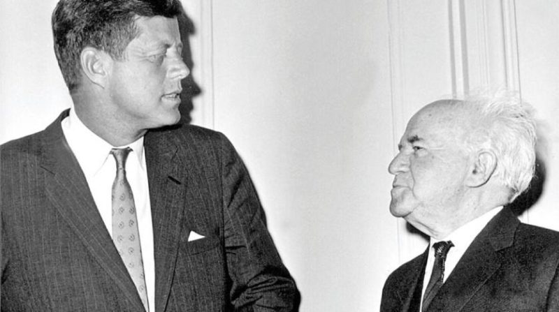 us president john f. kennedy and israeli pm david ben gurion meet in may 1961. afp scaled KENNEDY E LASSENZA DI GRAVITÀ DI UN MITO