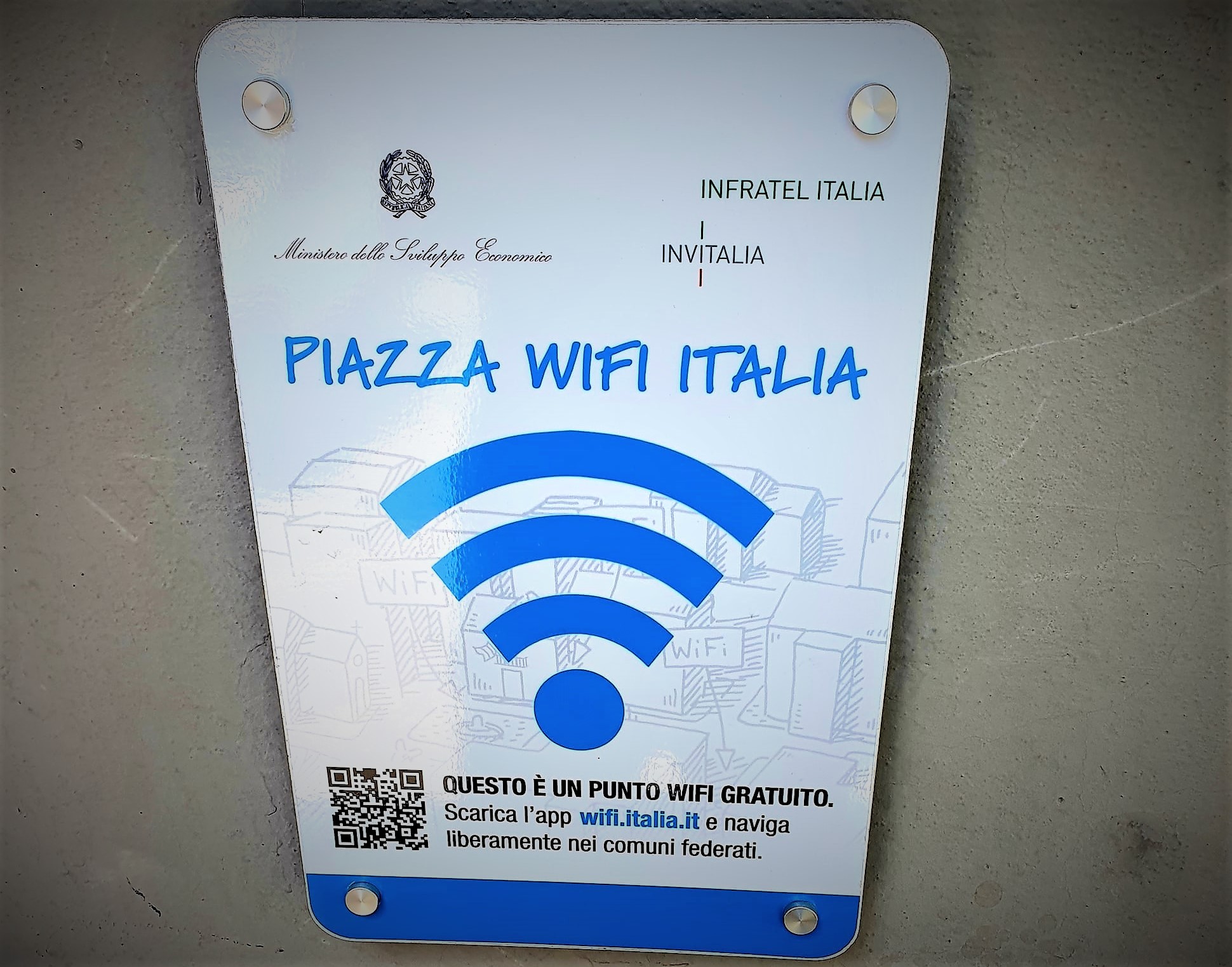 wifi casapulla PIAZZA WIFI, CASAPULLA ADERISCE AL PROGETTO: POSTAZIONI INTERNET SUL TERRITORIO PER NAVIGARE LIBERAMENTE