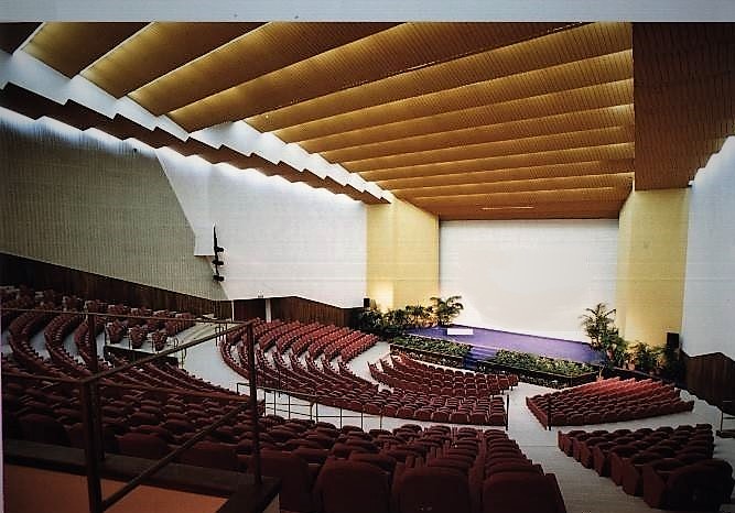 Lauditorium del Teatro Mediterraneo nella Mostra dOltremare di Napoli NAPOLI, PRIMA EDIZIONE DEL CONCORSO LIRICO INTERNAZIONALE “VINCERÒ”