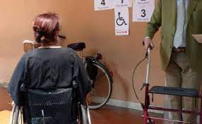 disabili al voto DIRITTO AL VOTO DELLE PERSONE CON DISABILITÀ:TUTTO CIÒ CHE BISOGNA SAPERE