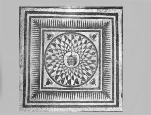 mosaico medusa 300x228 LALTRO GIAPPONE, SECONDA GIORNATA DEL FESTIVAL DEDICATO AL SOL LEVANTE