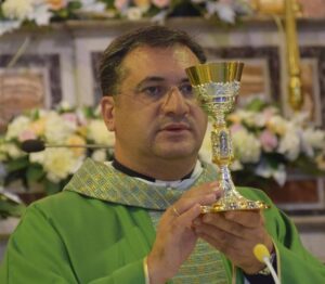 Mons. Stefano Rega 300x262 AVERSA, LA CHIESA CELEBRA NUOVO VESCOVO SAN MARCO ARGENTANO