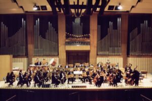 La Nuova Orchestra Scarlatti nel 1993 300x200 NAPOLI, DOMENICA 19 MARZO IL CONCERTO DEI 30 ANNI DELLA NUOVA ORCHESTRA SCARLATTI