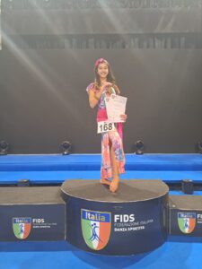 Rebecca Nocerino 225x300 LA CASERTANA REBECCA NOCERINO CAMPIONESSA ITALIANA DANZE ORIENTALI STILE FOLKLORE A RICCIONE